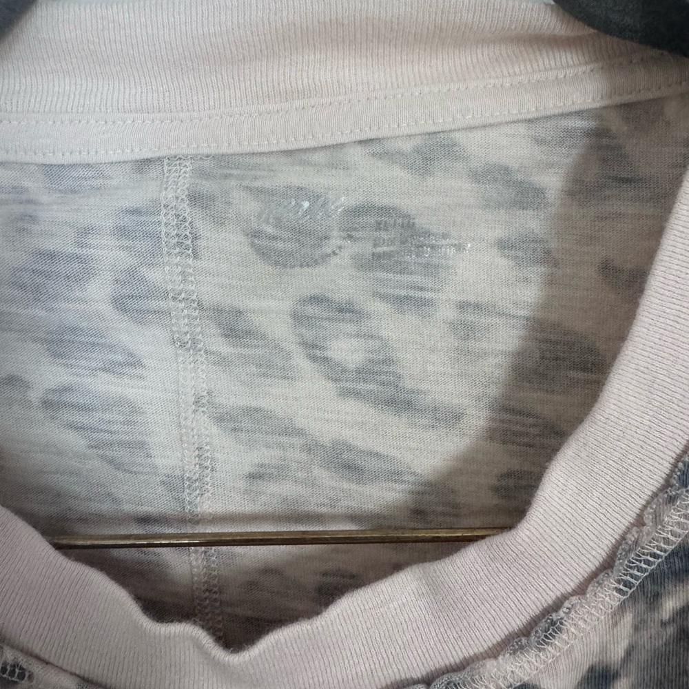Aerie beige and grey Leopard Print Short Sleeve Tee - Picture 2 of 3